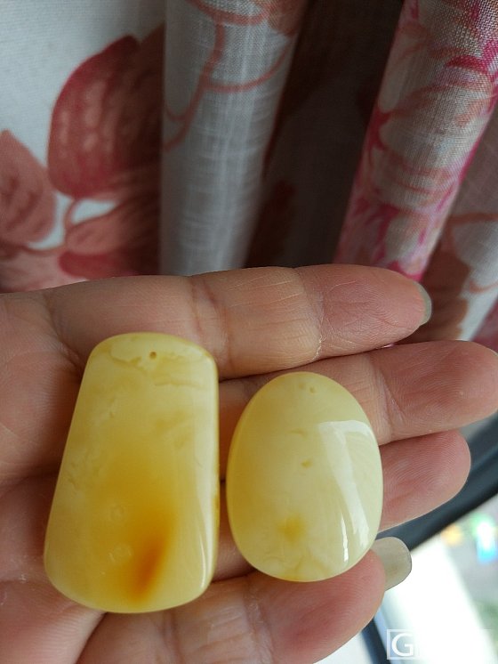 出:有茭白小珠串蜜蜡吊坠手串保山南红4圈_挂件珠串琥珀蜜蜡
