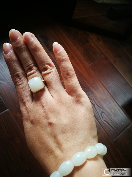 秀一下最近收的小物，以及我的宝箱😂_首饰盒和田玉