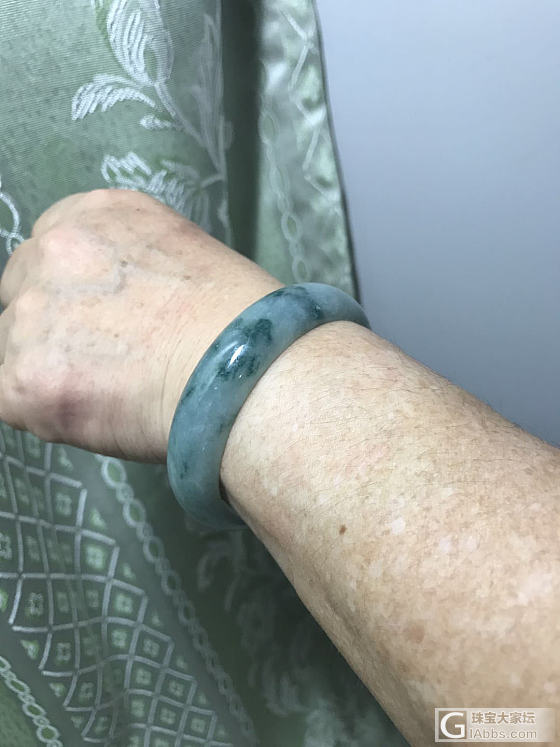 晒晒镯几_手镯翡翠