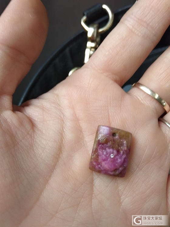 唉继续出闲置舒俱来小精品_蛋面挂件舒俱来