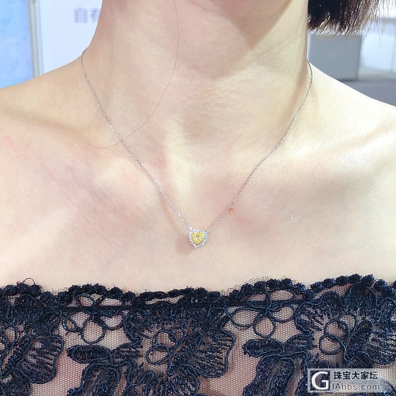 不知道发哪个板块上_项链彩钻