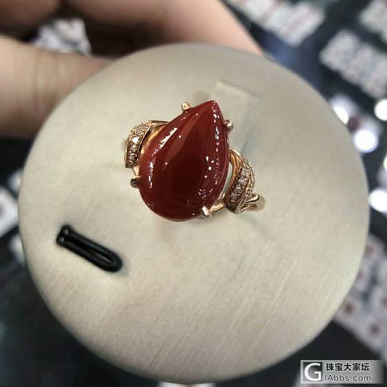 阿卡珊瑚牛血戒指_戒指珊瑚
