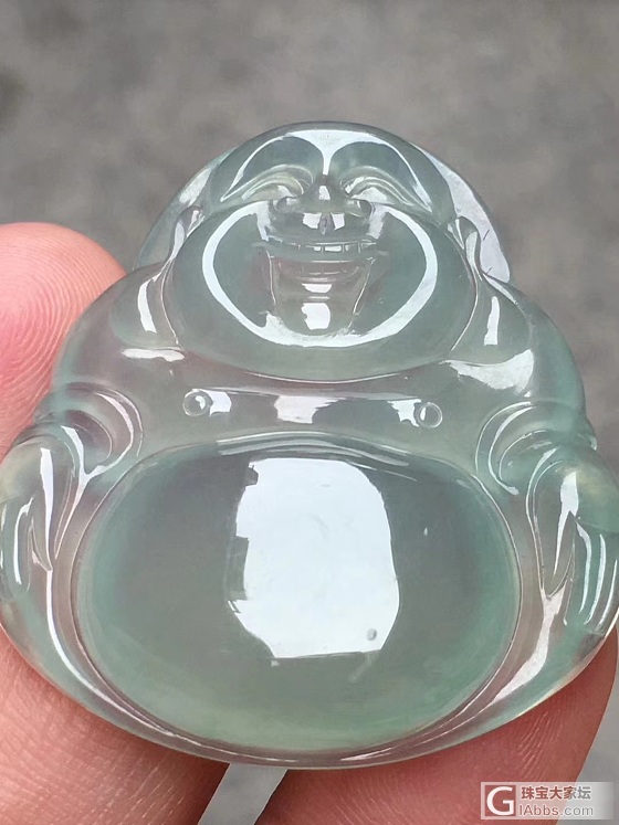 翡翠底色佛公_挂件翡翠