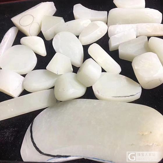 切了几盘羊脂白的小片料_和田玉