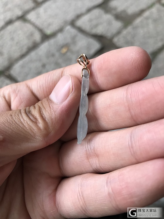 翡翠冰种起光叶子_吊坠翡翠