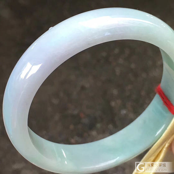 手镯特价2000_手镯翡翠