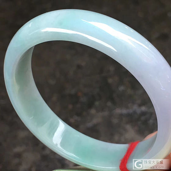 手镯特价2000_手镯翡翠