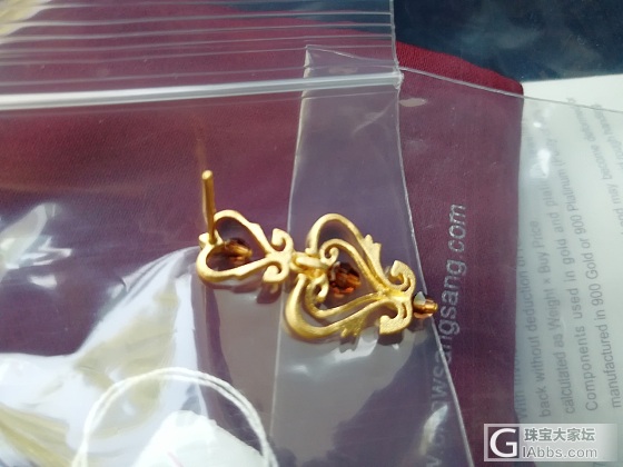 周生生茶晶花冠耳环，吊坠_吊坠耳钉金