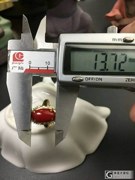 阿卡珊瑚牛血戒指_戒指珊瑚