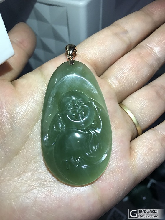 又来了一个大佛佛_碧玉吊坠和田玉