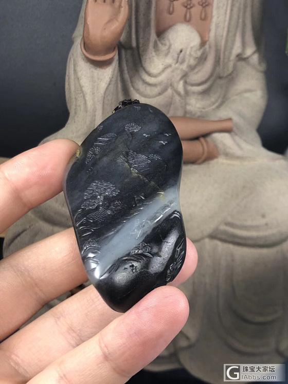 新疆和田玉青花籽料山水意境手把件_把玩件和田玉