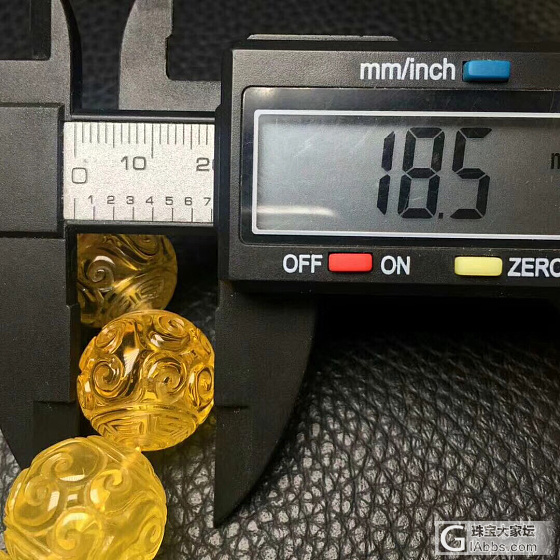 18+回纹珠手串[色]美不美你们说[机智]闪闪的会发光一样43.2g，克价79¥_珠串琥珀