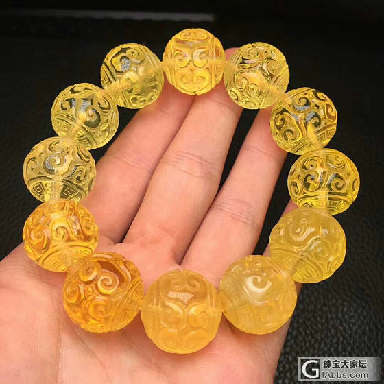 18+回纹珠手串[色]美不美你们说[机智]闪闪的会发光一样43.2g，克价79¥_珠串琥珀