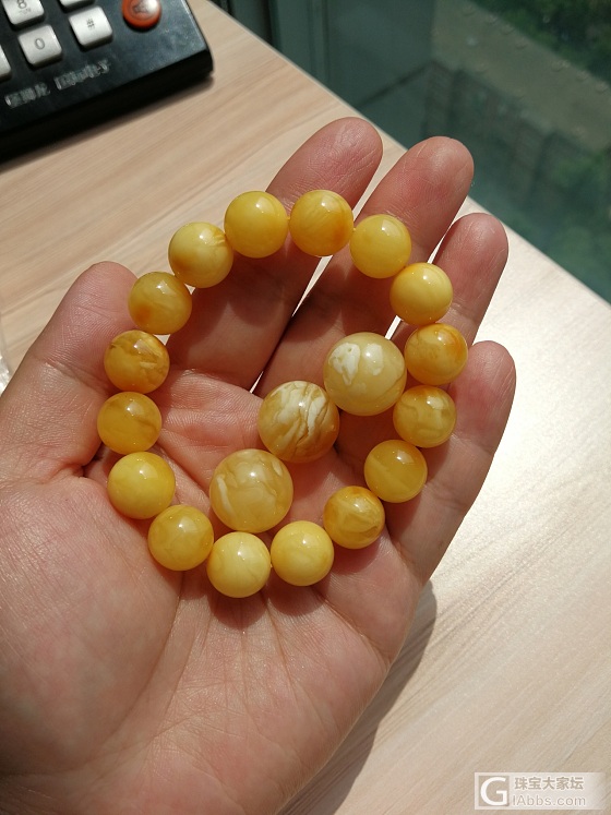 青金蜜蜡了解一下_戒指珠串蛋面琥珀蜜蜡青金石