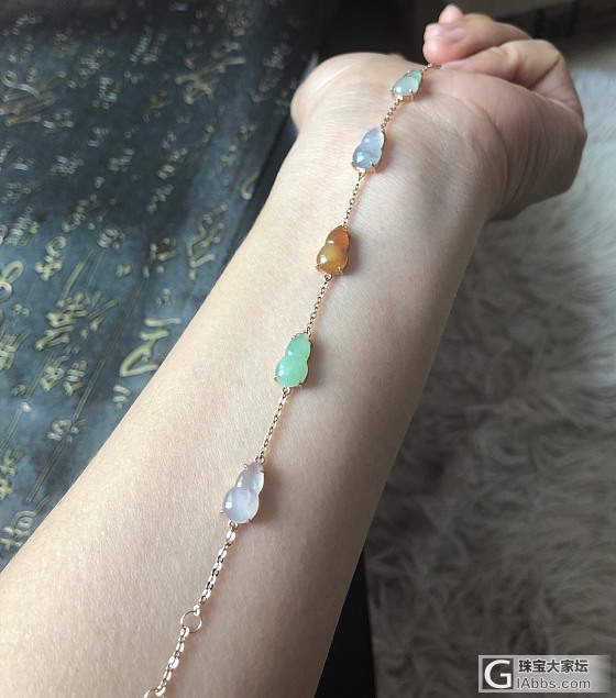 穿金戴银归来啦_吊坠手链戒指翡翠