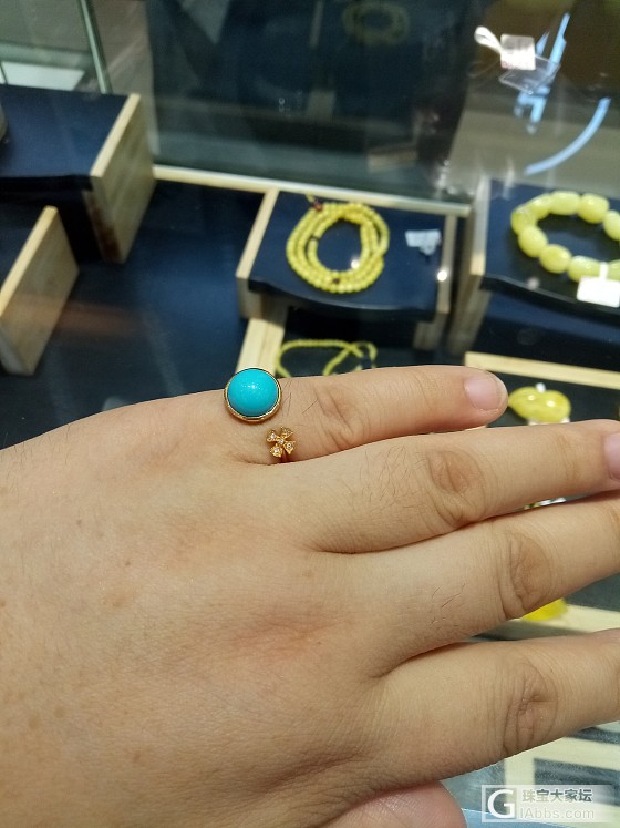 姐想去收集灭霸老师的一手戒指，结果给婆婆买了个金锁_戒指吊坠金