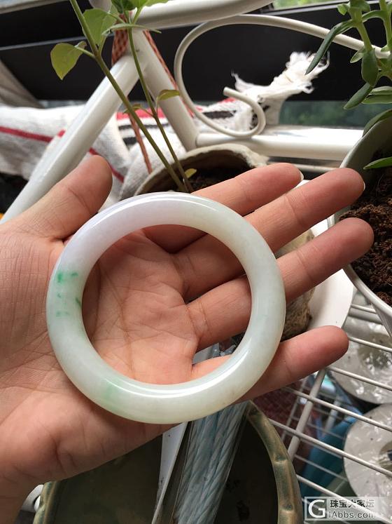 升级 出三翡翠手镯 大家来撩(˶‾᷄⁻̫‾᷅˵)大家帮顶🔝_翡翠