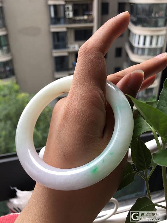 升级 出三翡翠手镯 大家来撩(˶‾᷄⁻̫‾᷅˵)大家帮顶🔝_翡翠