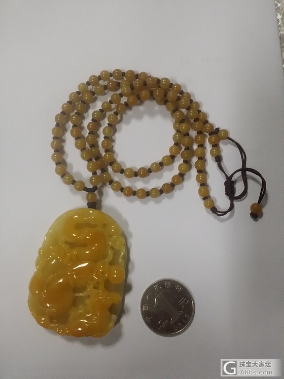 捡大漏后的黄翡情怀_挂件翡翠