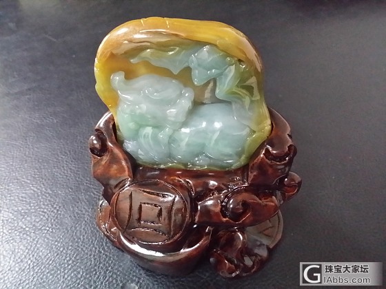 捡大漏后的黄翡情怀_挂件翡翠