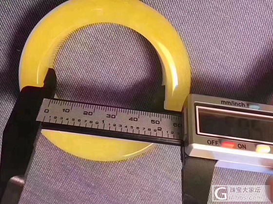 全品满蜜手镯，完美无暇。_手镯蜜蜡