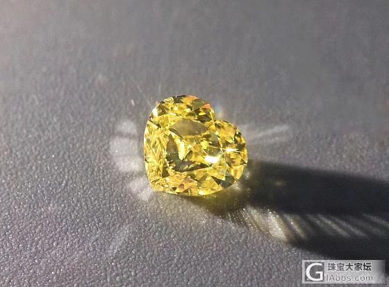 1克拉浓彩黄心形🧡黄钻_彩钻千寻珠宝