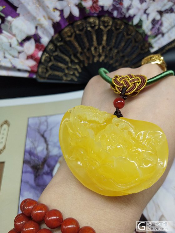 牡丹花开_琥珀蜜蜡