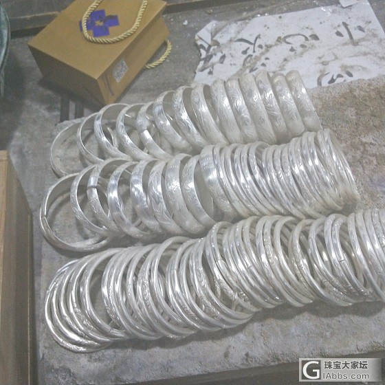 又是一年花香的季节_手镯银