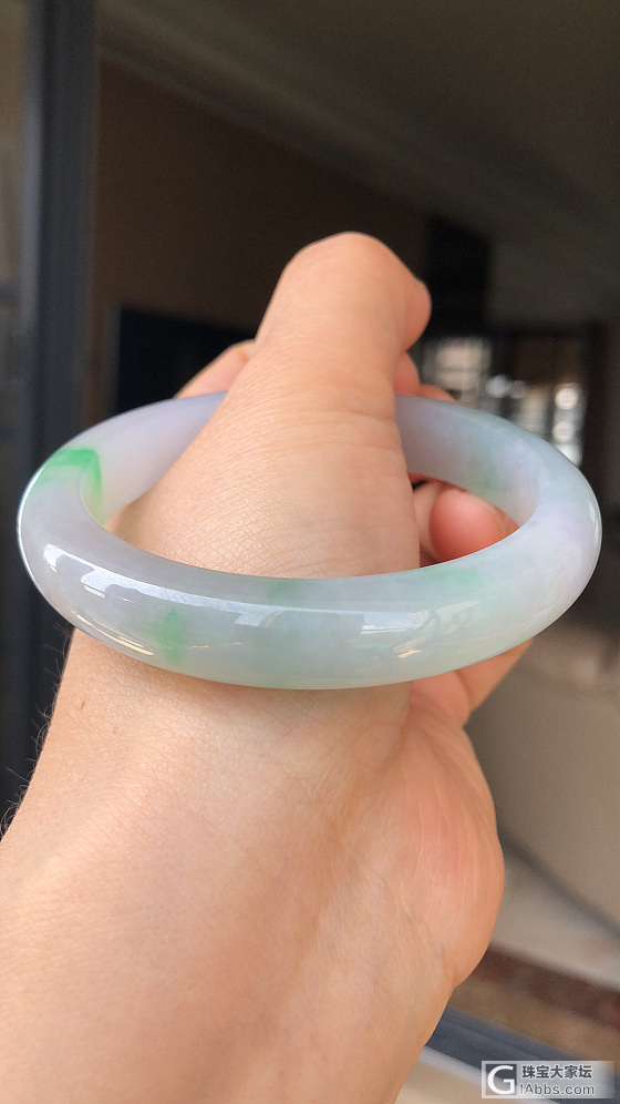 秀个美镯_手镯翡翠