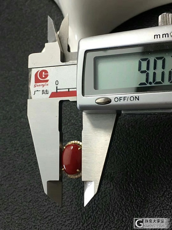 🍒🍒阿卡深牛血戒指💍 果冻水润，18k金镶钻石。裸面 11.17-9mm_戒指珊瑚