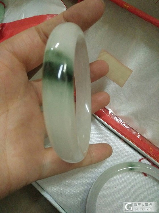 n年前缅甸买的手镯求鉴定_手镯翡翠