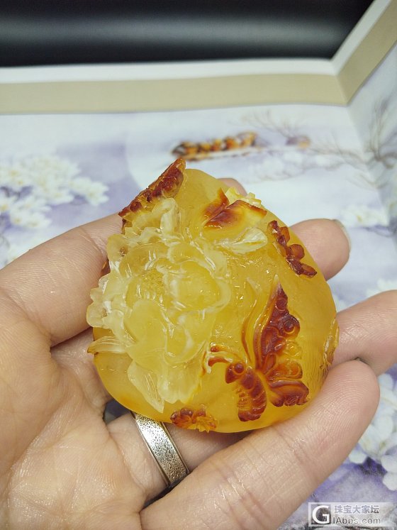 牡丹花儿开，蝶儿迷……_挂件蜜蜡