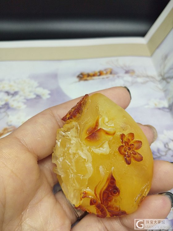 牡丹花儿开，蝶儿迷……_挂件蜜蜡