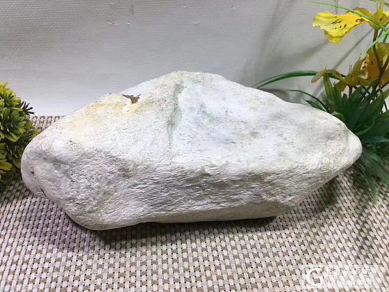 春彩冰种手镯料_原石翡翠