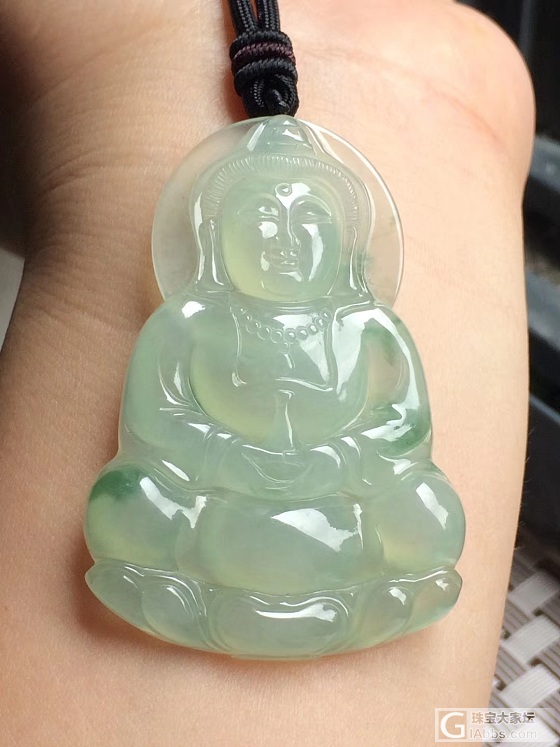 冰绿底飘花观音，完美种好，厚实大件！尺寸：57*38*6.8mm💰4999特价_挂件翡翠