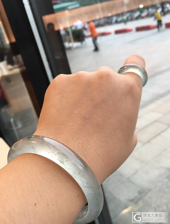 在配套的路上越走越远_翡翠
