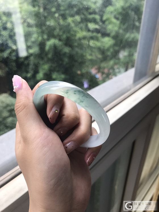 自然光给手镯拍个照_手镯翡翠
