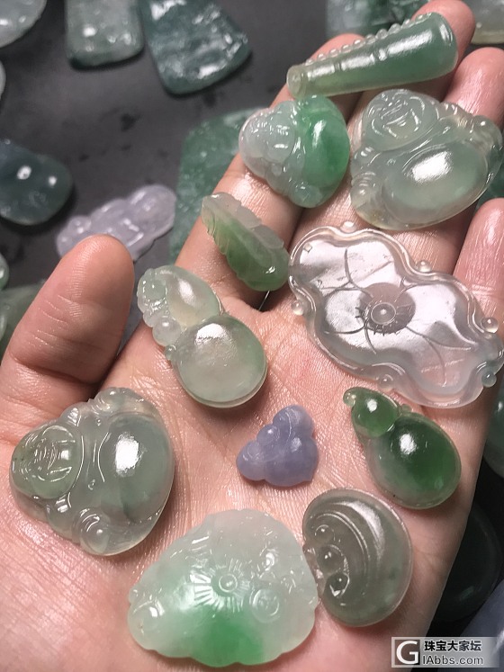 比较齐全的观音佛公，都是美美的种水货_挂件翡翠