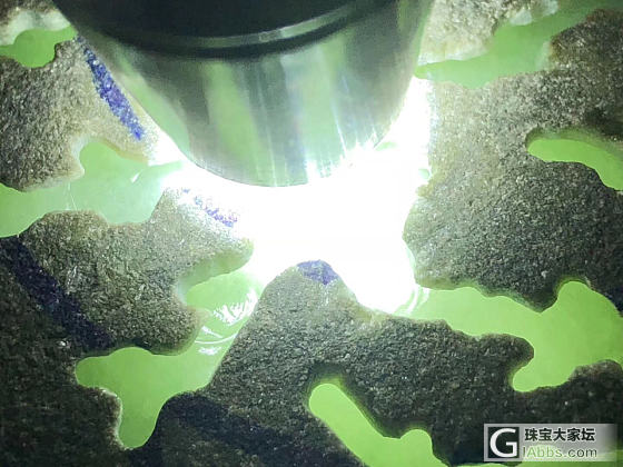 后江开窗手镯料_原石翡翠
