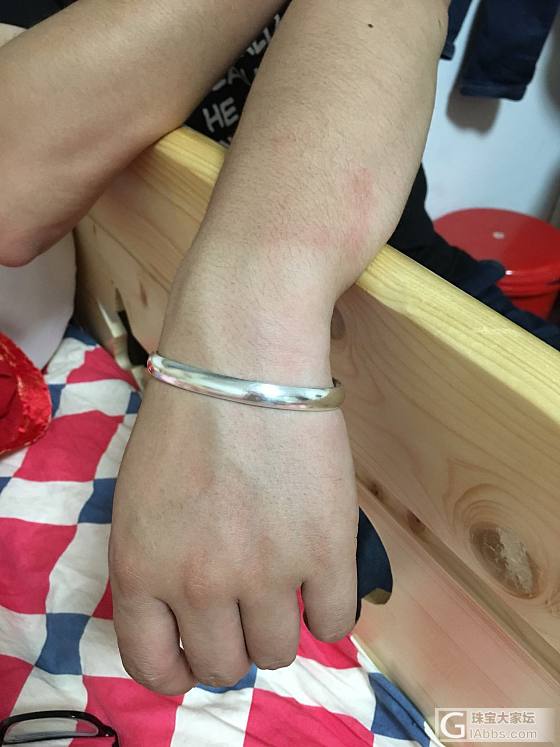 送妈妈哪款银手镯好？_手镯银