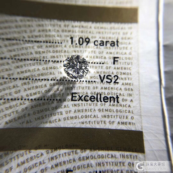 1.09克拉 F色 Vs2净度 3Ex切工 无荧光GIA_钻石