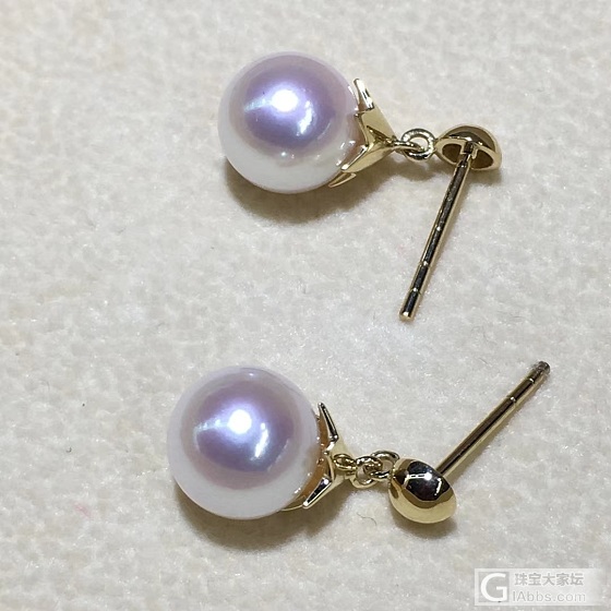 akoya海水耳坠 8-8.5mm  微瑕
18k金镶嵌  简单大方 很有坠感_耳钉珍珠