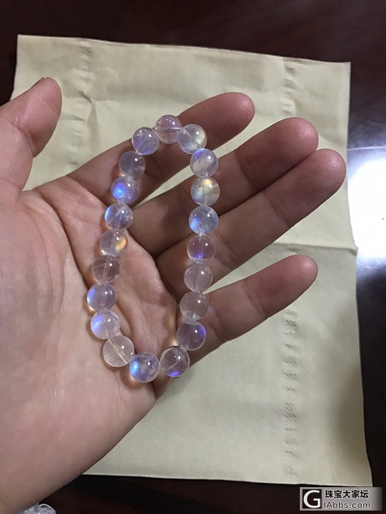 出一条9mm月光石手链_月光石