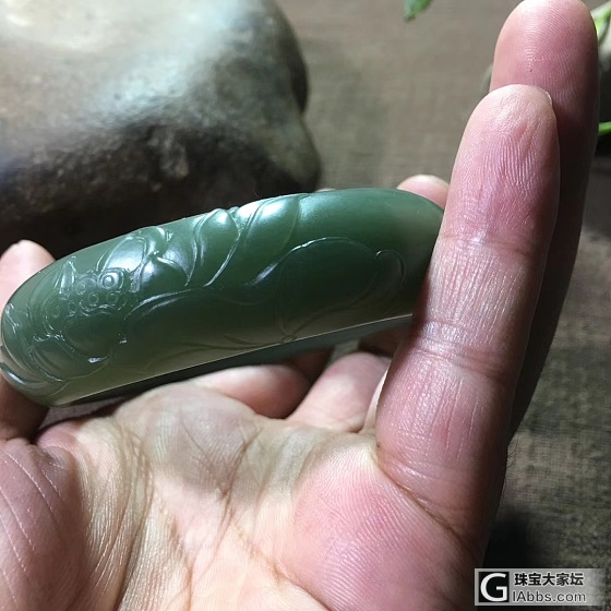 这样的青海碧玉手镯好看吗？_手镯碧玉和田玉