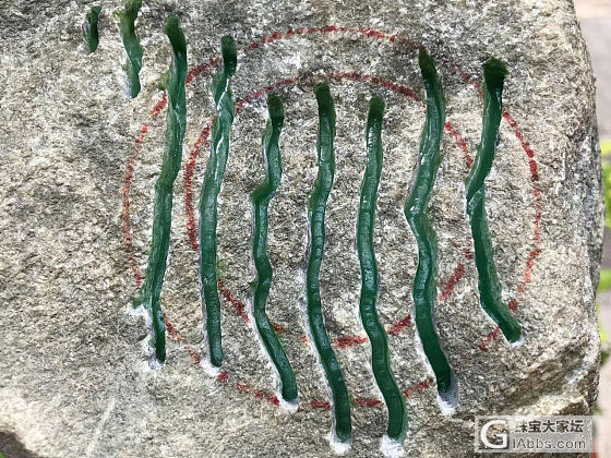 莫西沙开窗手镯料_原石翡翠