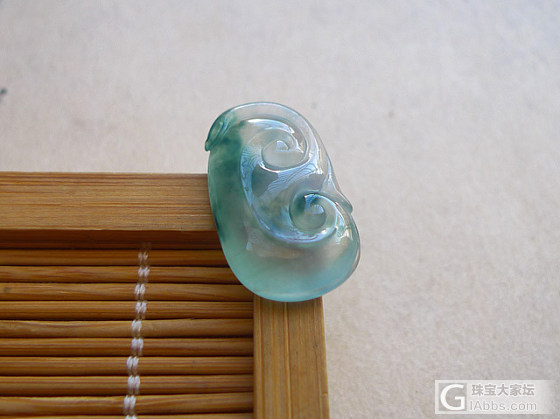 【玉缘雅轩】6.28高冰水墨飘花起胶如意，微信yyyx666_挂件翡翠