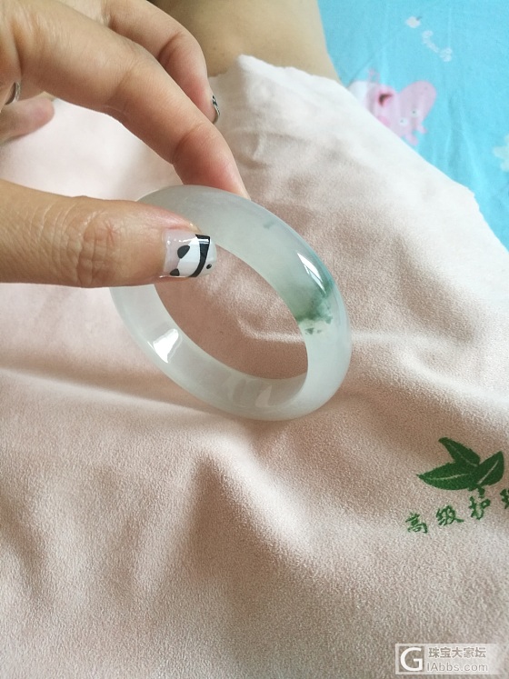 莫西沙_手镯翡翠