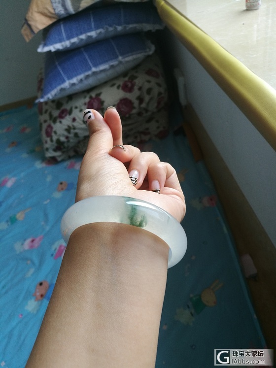 莫西沙_手镯翡翠