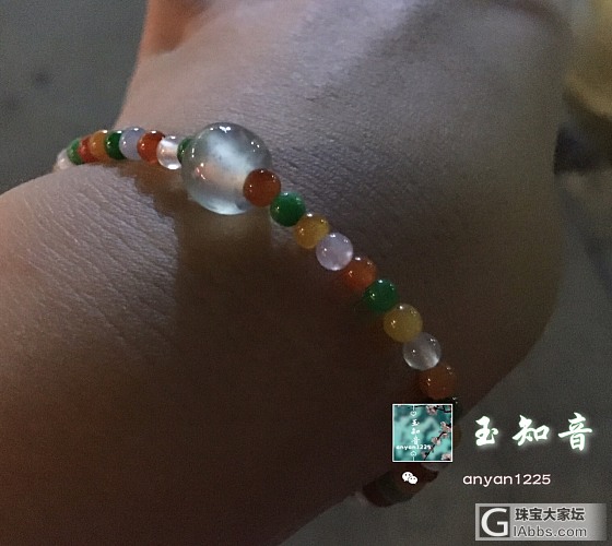 「玉知音」炎炎夏日，一起来看冰冰凉！_珠串翡翠