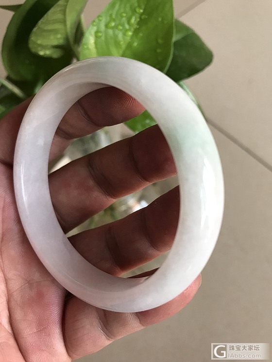 翡翠手镯_手镯翡翠